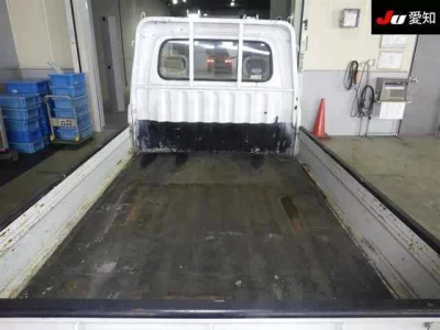 Daihatsu HIJET TRUCK  с аукциона в Японии