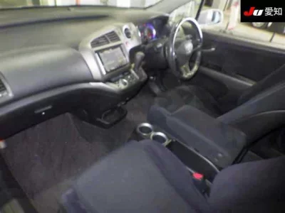 Honda STREAM  с аукциона в Японии