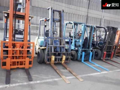 KOMATSU FORKLIFT