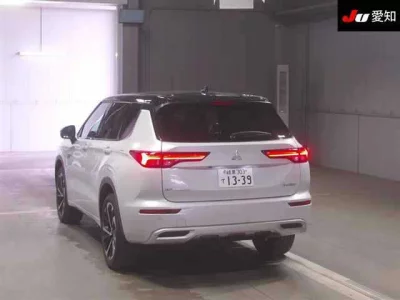 Mitsubishi OUTLANDER PHEV
