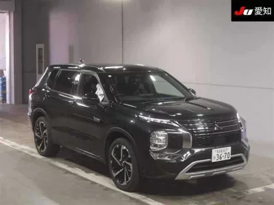 Mitsubishi OUTLANDER PHEV