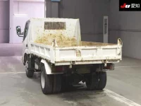 Hino DUTRO лот № 4058 оценка 3.5  с аукциона в Японии 1