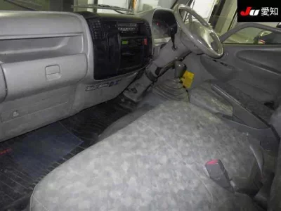 Hino DUTRO  с аукциона в Японии
