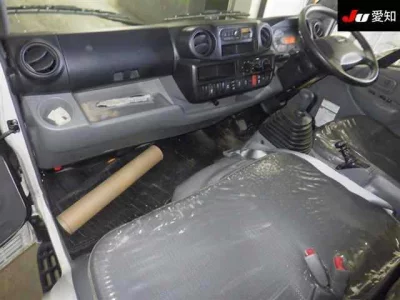 Hino DUTRO  с аукциона в Японии