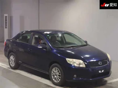 Toyota COROLLA AXIO  с аукциона в Японии