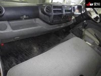 Toyota DYNA лот № 8039 оценка R  с аукциона в Японии 2