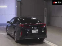 Toyota PRIUS PHV лот № 5028 оценка 3.5  с аукциона в Японии 1