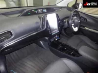 Toyota PRIUS PHV лот № 5028 оценка 3.5  с аукциона в Японии 2