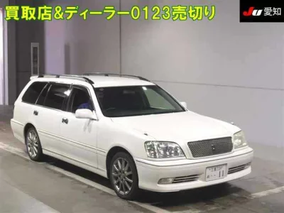 Toyota CROWN ESTATE