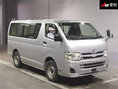 Toyota REGIUS ACE VAN