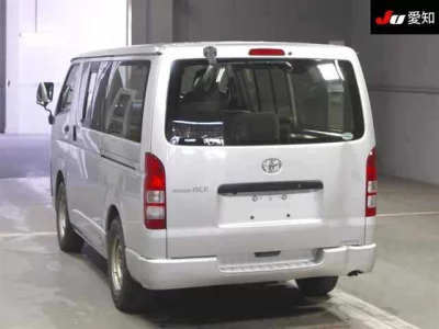 Toyota REGIUS ACE VAN