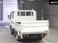 Toyota DYNA лот № 4077 оценка 3.5  с аукциона в Японии 1