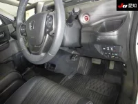 Honda FREED лот № 3085 оценка 4  с аукциона в Японии 4