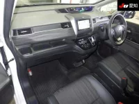 Honda FREED лот № 3085 оценка 4  с аукциона в Японии 2