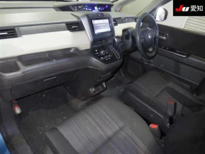 Honda FREED  с аукциона в Японии