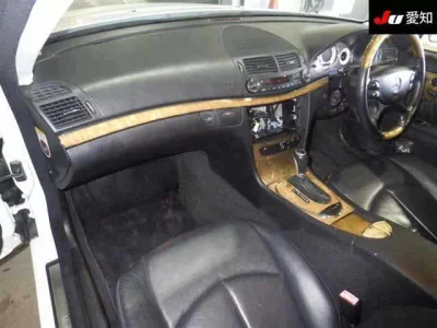 Mercedes-Benz E CLASS WAGON