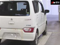 Suzuki WAGON R лот № 35144 оценка R  с аукциона в Японии 7