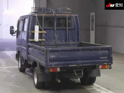 Mazda TITAN  с аукциона в Японии