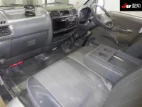 Mazda BONGO лот № 20082 оценка 3  с аукциона в Японии 2