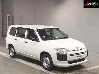 Toyota SUCCEED  с аукциона в Японии