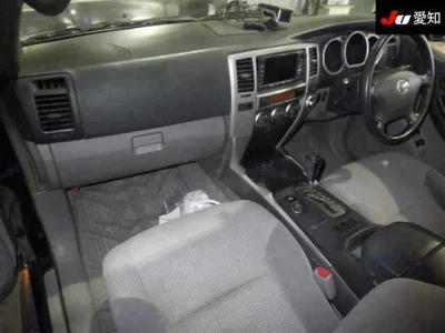 Toyota HILUX SURF  с аукциона в Японии