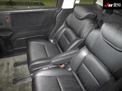 Honda ODYSSEY  с аукциона в Японии