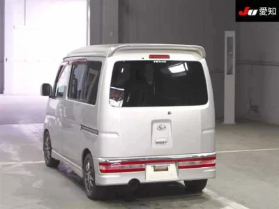 Daihatsu Atrai Wagon  с аукциона в Японии