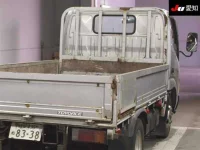 Toyota DYNA лот № 20093 оценка 3  с аукциона в Японии 7