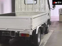 Toyota DYNA лот № 7073 оценка 3.5  с аукциона в Японии 7