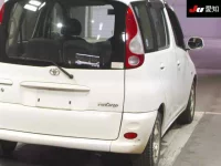 Toyota FUNCARGO лот № 30619 оценка R  с аукциона в Японии 7