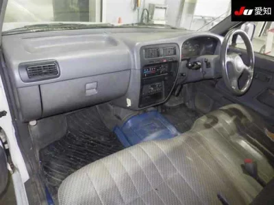 Nissan DATSUN PICKUP