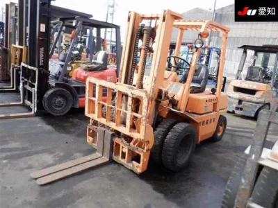 Nissan FORKLIFT