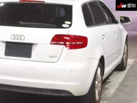 Audi A3 лот № 30560 оценка 3  с аукциона в Японии 7