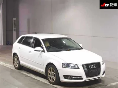 Audi A3  с аукциона в Японии