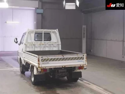 Mazda BONGO  с аукциона в Японии