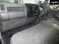 Hino DUTRO лот № 8072 оценка 3  с аукциона в Японии 2