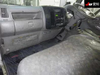 Hino DUTRO  с аукциона в Японии