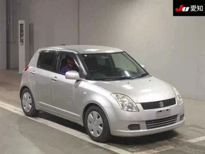 Suzuki SWIFT  с аукциона в Японии