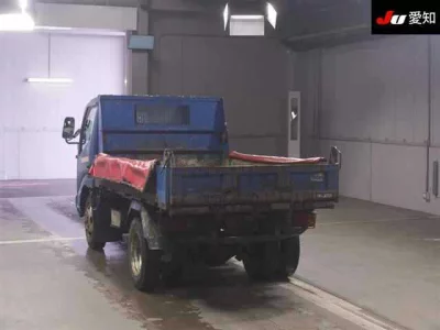 Hino DUTRO  с аукциона в Японии