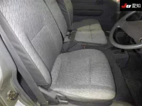 Nissan CARAVAN VAN лот № 7078 оценка 3.5  с аукциона в Японии 5