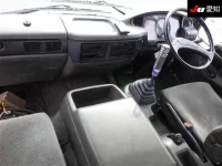 Nissan CONDOR лот № 8633 оценка 3.5  с аукциона в Японии 2