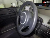 Honda STEP WAGON лот № 30692 оценка 3  с аукциона в Японии 4