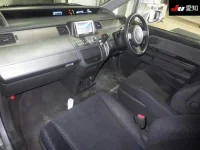 Honda STEP WAGON лот № 30692 оценка 3  с аукциона в Японии 2