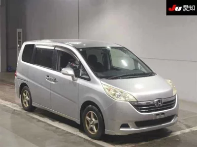 Honda STEP WAGON  с аукциона в Японии