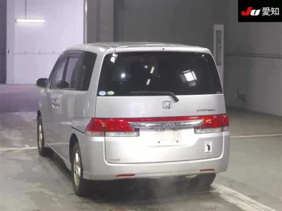 Honda STEP WAGON  с аукциона в Японии