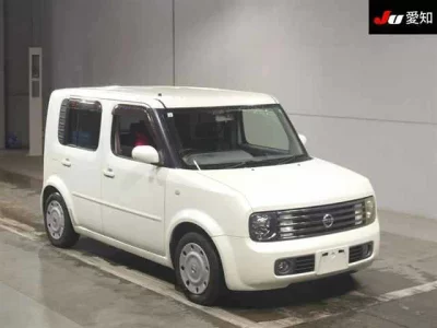 Nissan CUBE  с аукциона в Японии