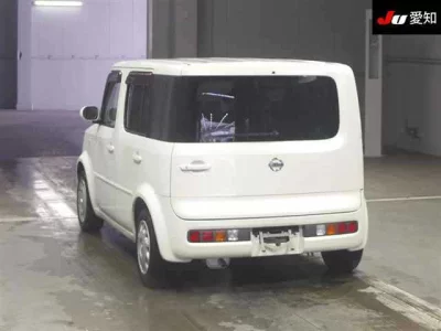 Nissan CUBE  с аукциона в Японии