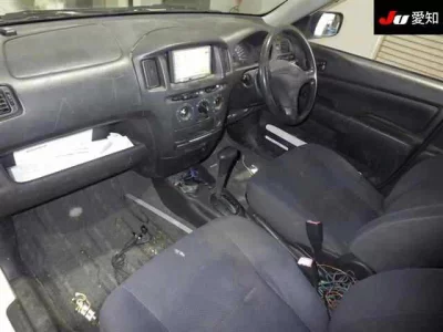 Toyota PROBOX  с аукциона в Японии