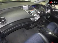 Honda ODYSSEY лот № 30642 оценка 3.5  с аукциона в Японии 2