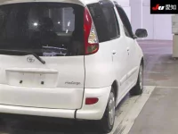 Toyota FUNCARGO лот № 30690 оценка R  с аукциона в Японии 7